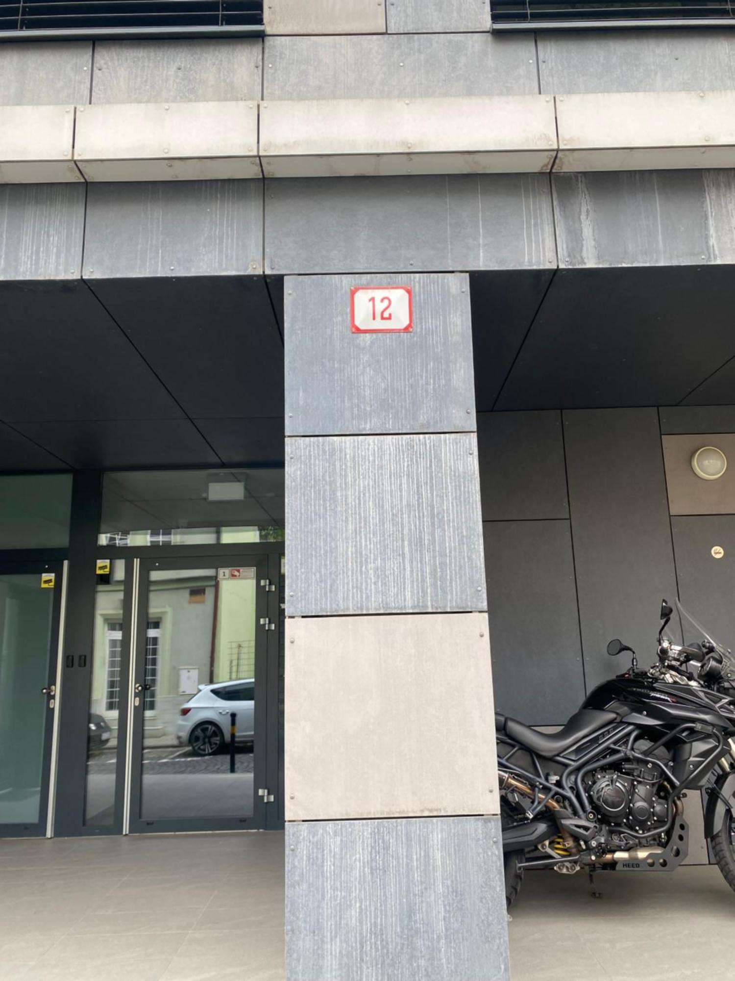Old Town Bratislava 1Bdr Private Parking Exterior photo